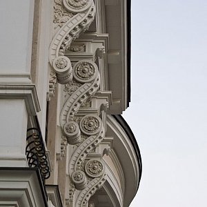 Банковское здание, Краснодар, ул. Фестивальная, 1.